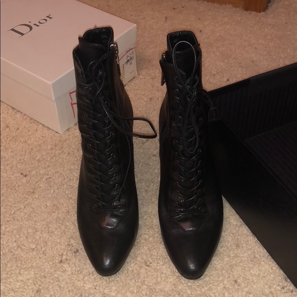 PRADA lace up boots - Picture 2 of 4